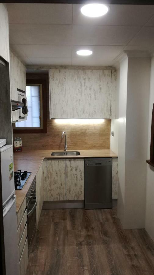 100M2 Big Apartment Private Garden And Pool/ 100M2 Gran Apartamento Jardin Privado Y Piscina / Acogedor Apartamento En Zona Tranquila Y Agradable Cambrils Esterno foto